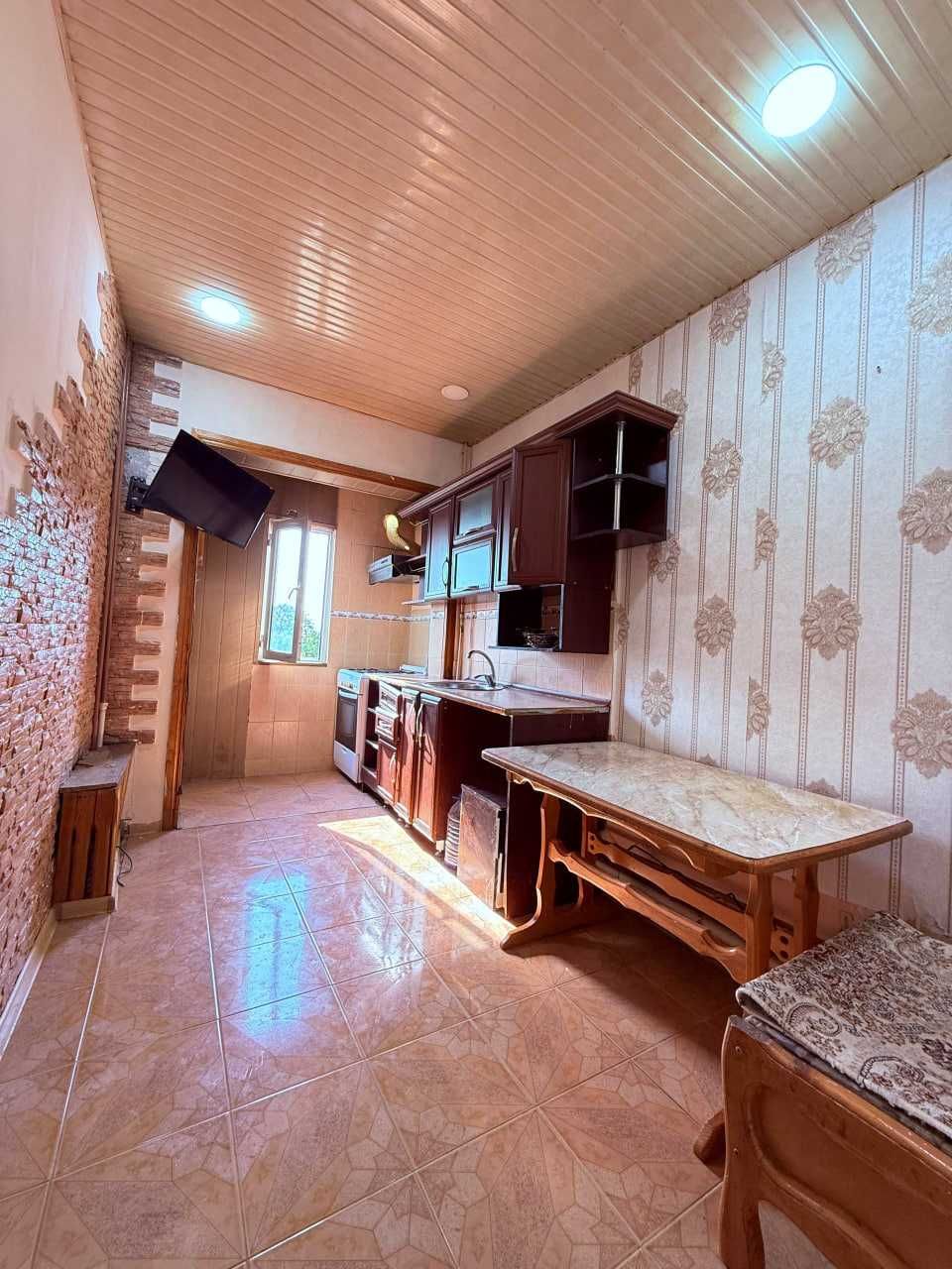 Продаётся квартира Юнусабад14 3 ком Ориентир Самара