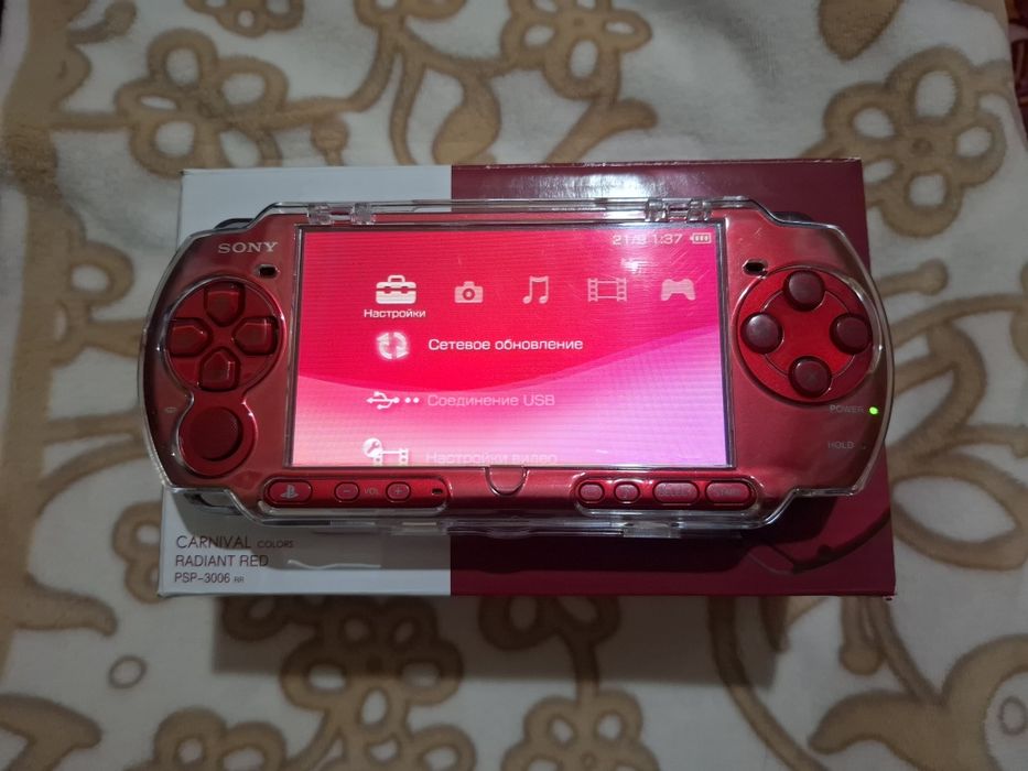 Sony PSP-3000 Red 4Gb