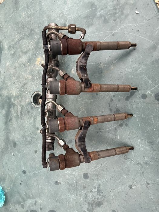 Injector injectoare 1.3 D 0445110351