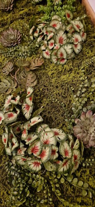 Panou plante artificiale realizat la comanda