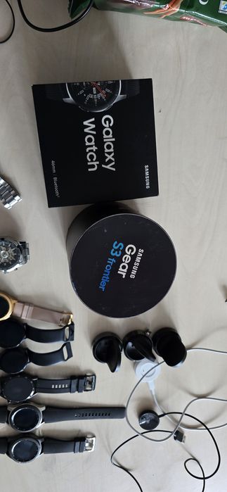 Descoperă ceasuri elegante samsung, disponibile într-o nuanțe 150 lei