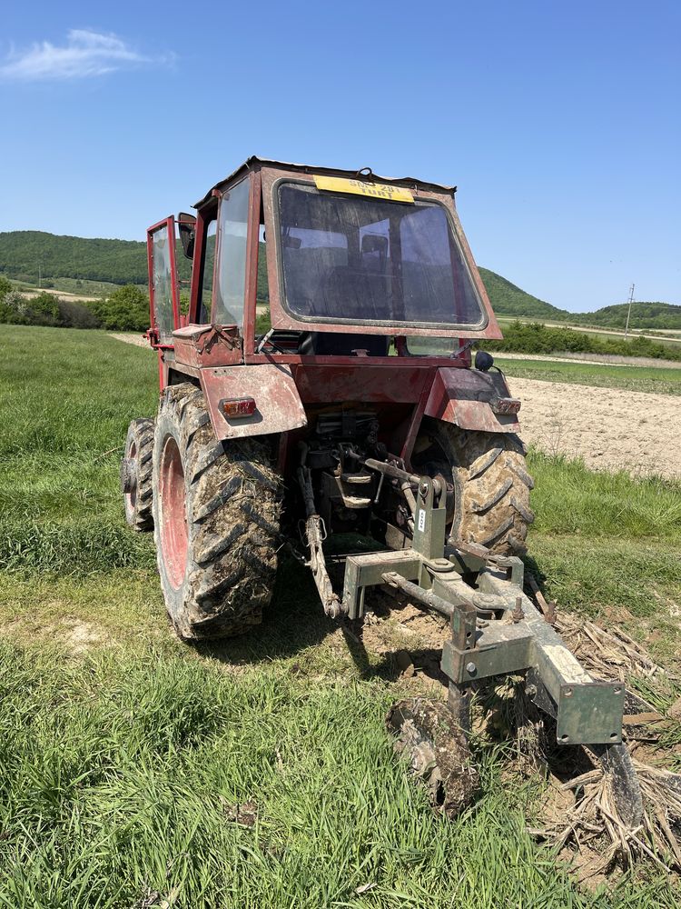Tractor Universal U445 DTC 4x4