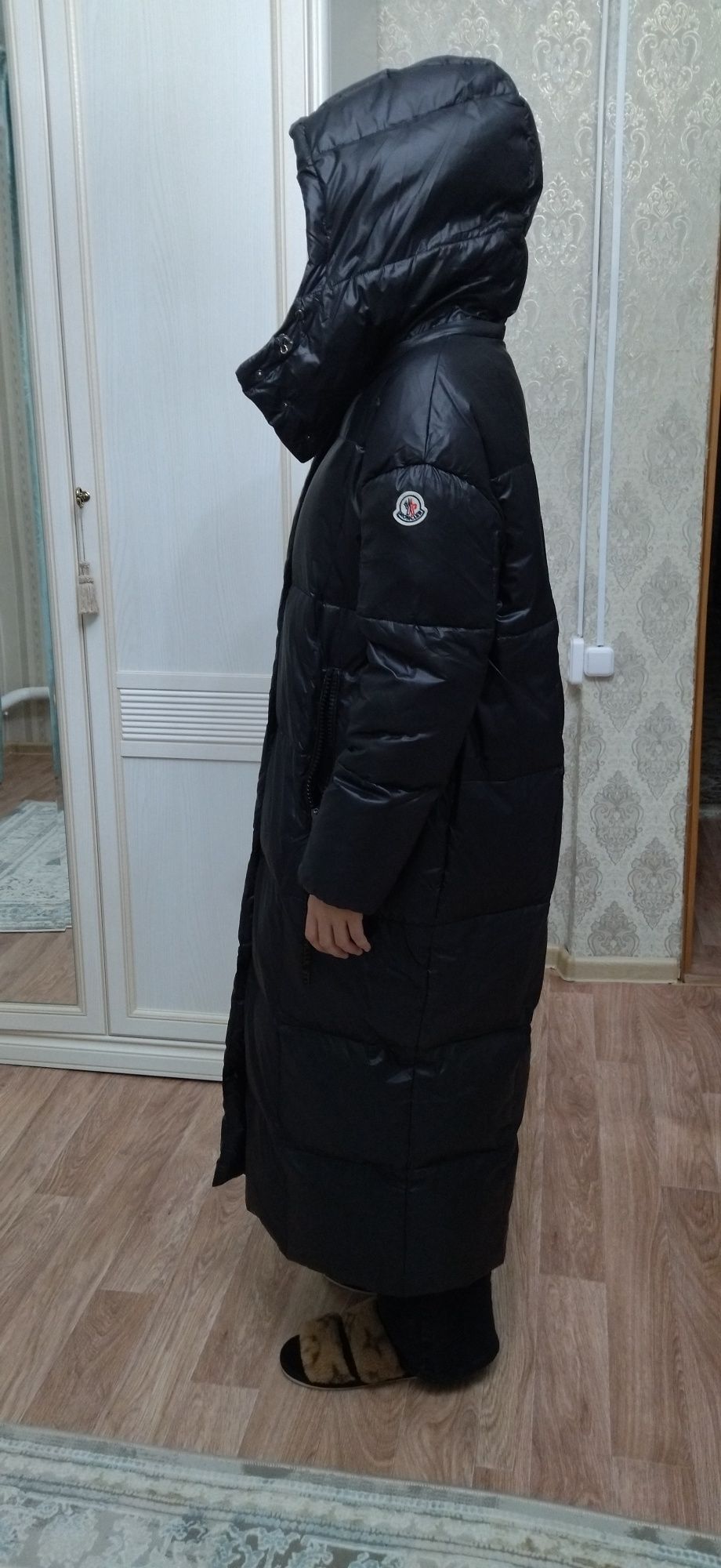 Продам куртку Moncler