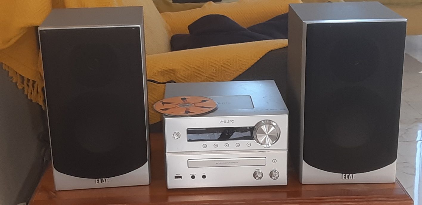 Boxe Elac 101 II