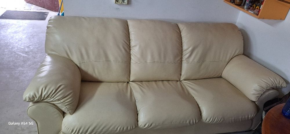 Canapea piele ecologica bej/crem