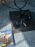 продам ps4 с играми и джойстиками