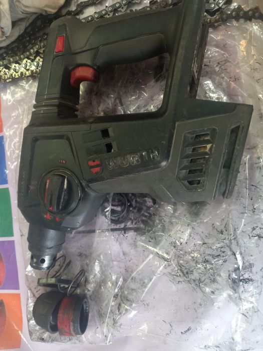 Акумулаторен перфоратор wurth за части