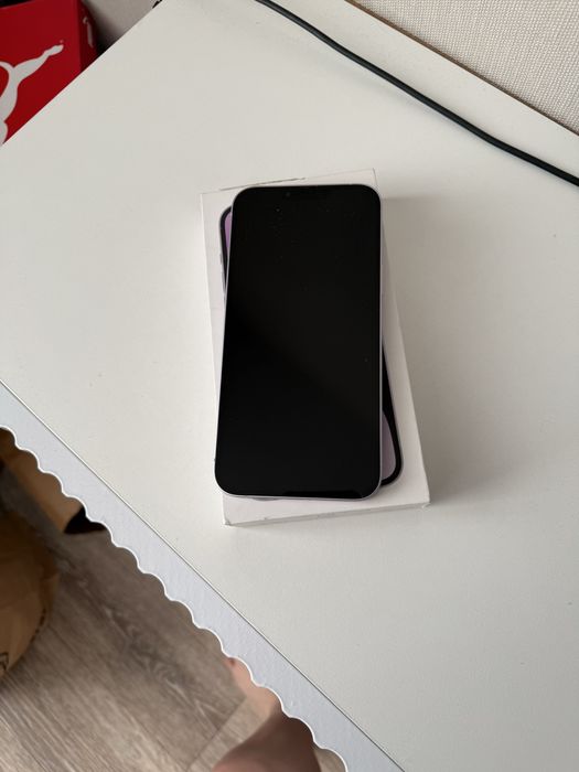 Продам IPhone 14 Plus