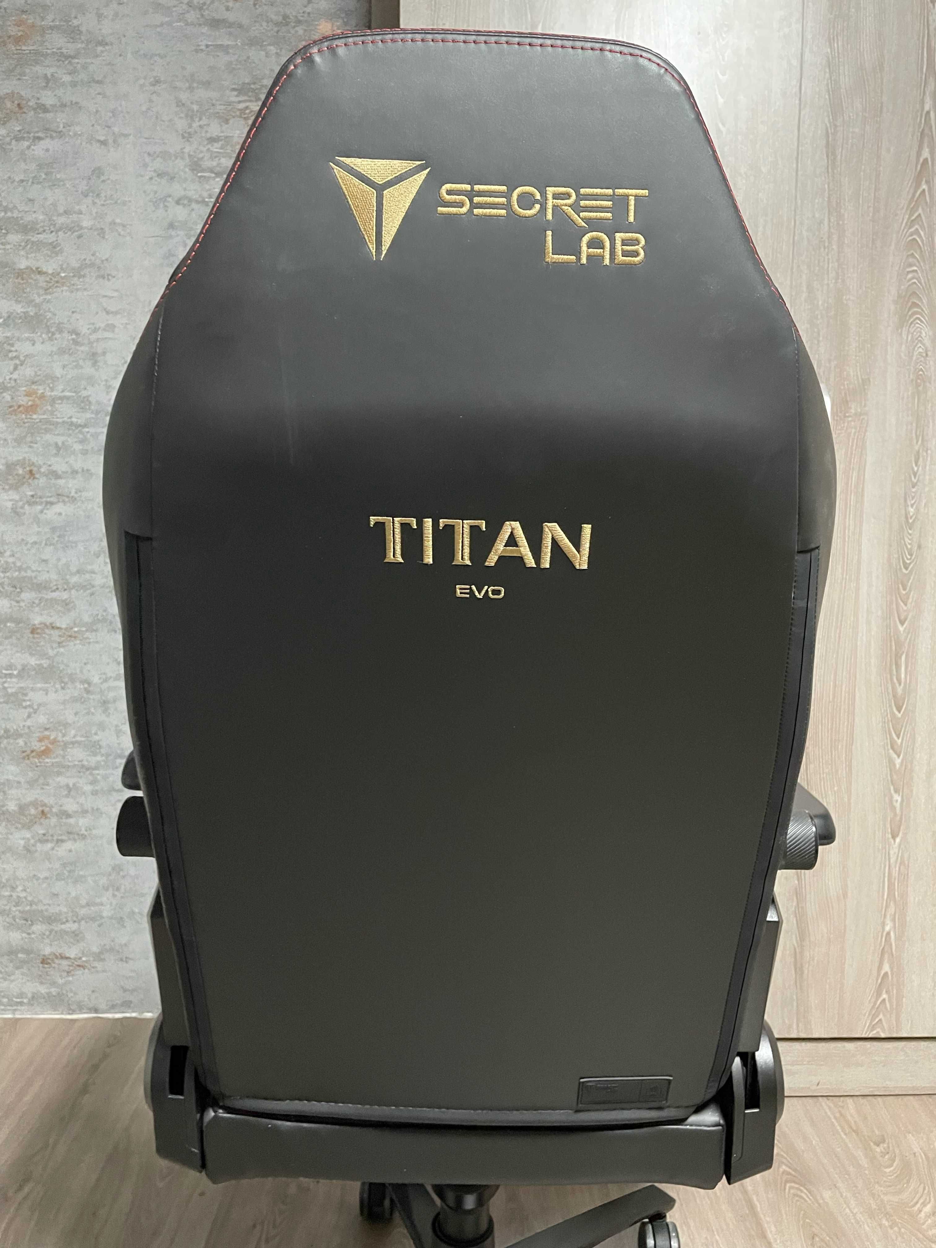 Геймърски Стол - Secretlab Titan EVO