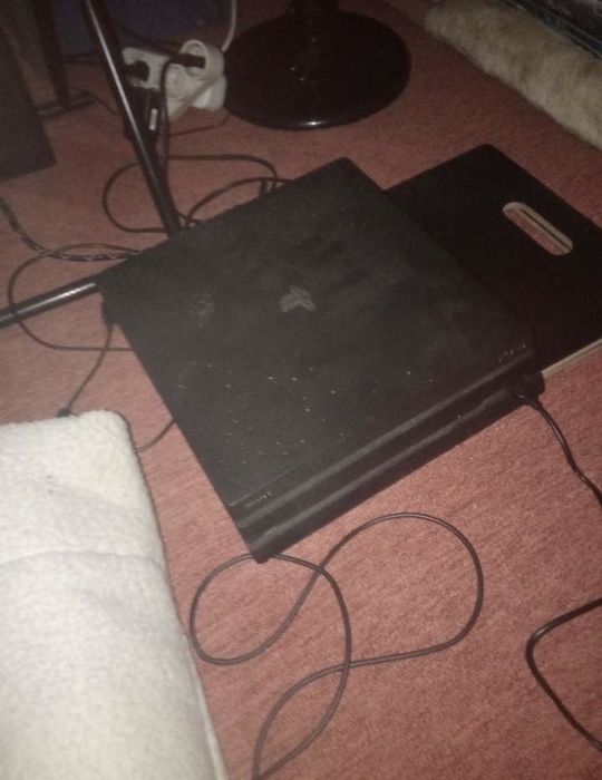 ps 4 pro 1000gb fara maneta fara jocuri