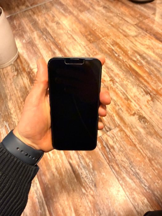 Se vinde Iphone 13 green 256