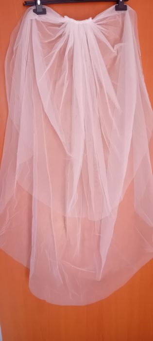Rochie mireasa noua
