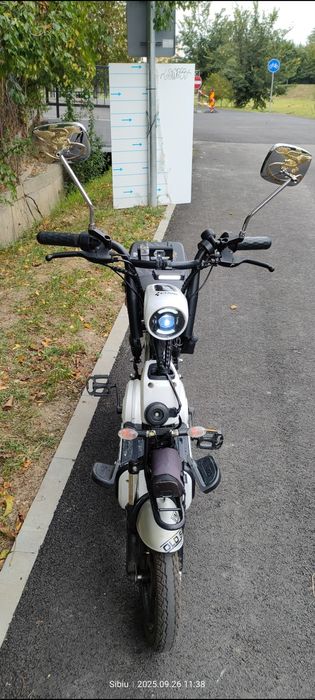 Scuter electric 250W 48V