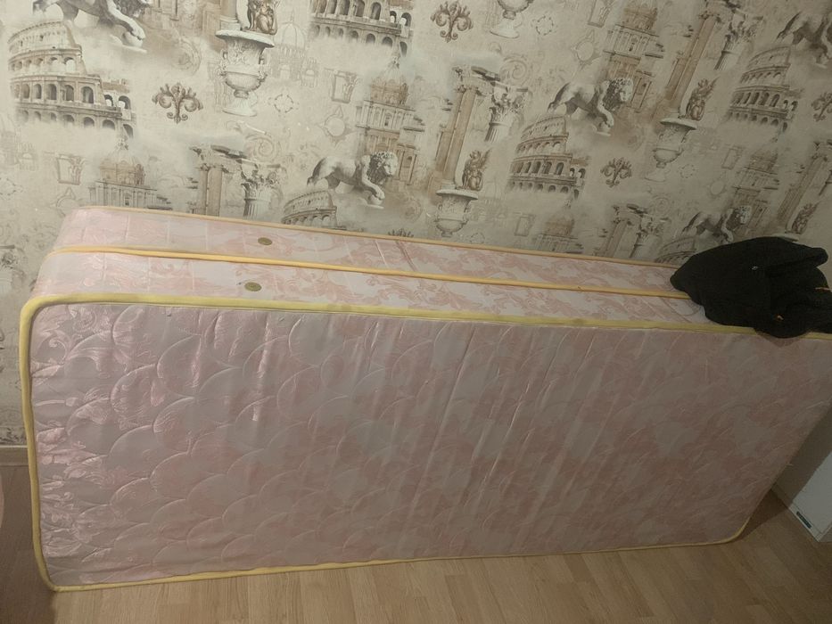 Матрас 80*198 в хорошем состоянии