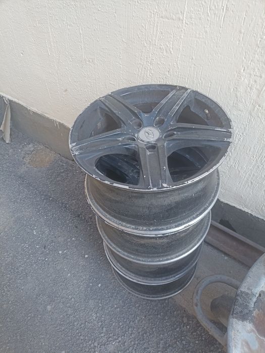 Авто диски срочно продам