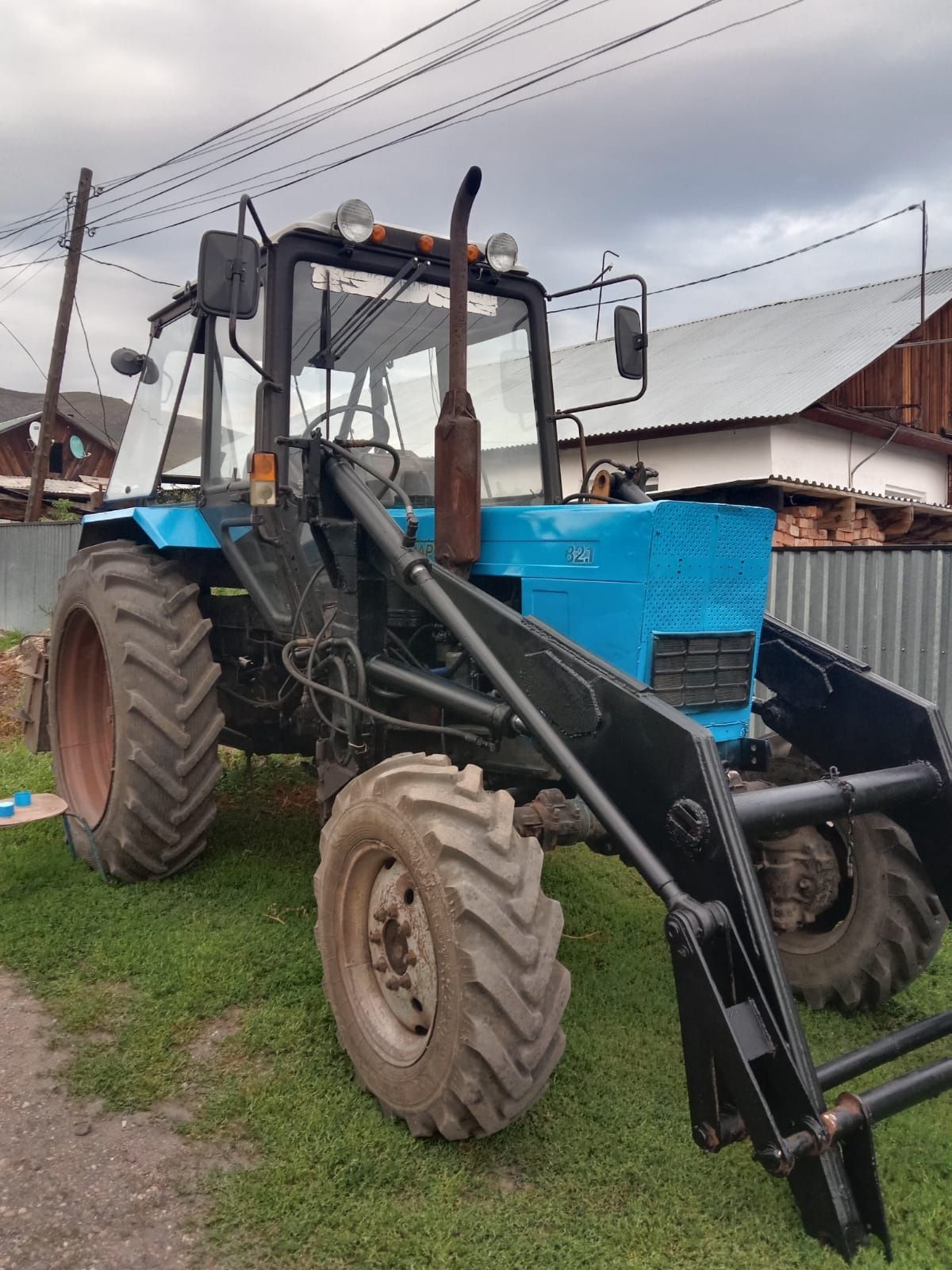 Продам трактор мтз 82