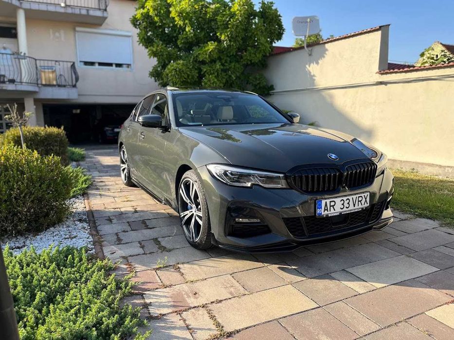 BMW 330e M-Pachet Individual // Dotari de exceptie // TVA deductibil