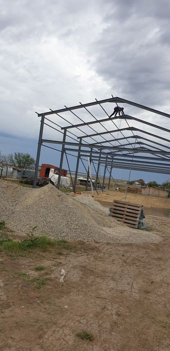 Vand hale metalice 11X11