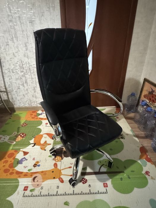Продам кресло компьютерное