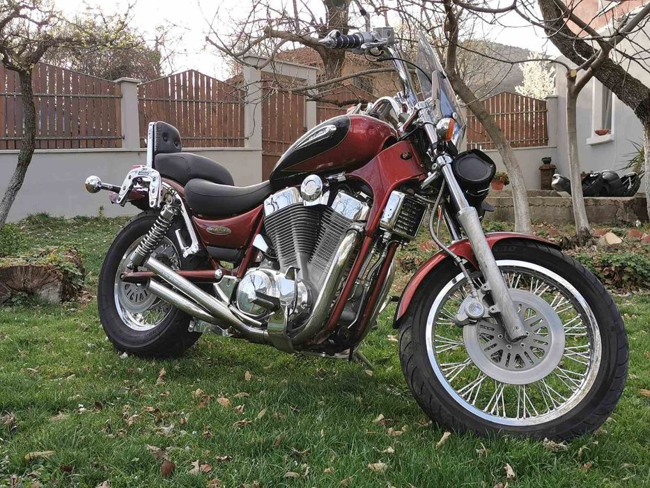 Suzuki intruder vs1400
