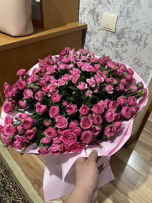 Кустовае розы -свежие,вчерашние по отличной цене