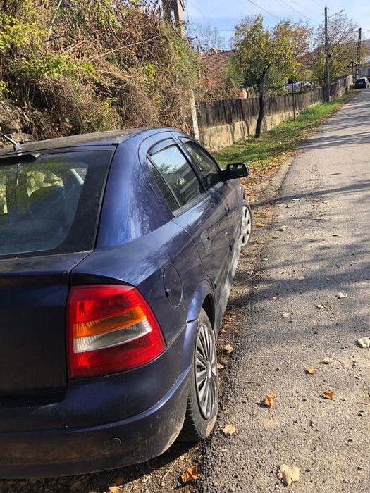 vand opel  1.8 benzina
