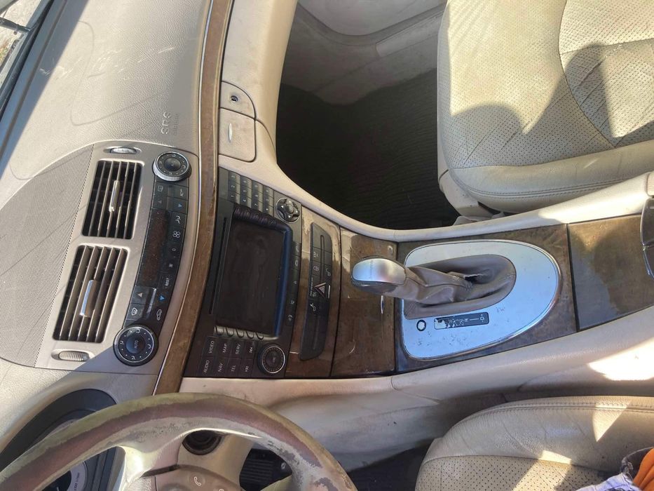 Mercedes w211 на части