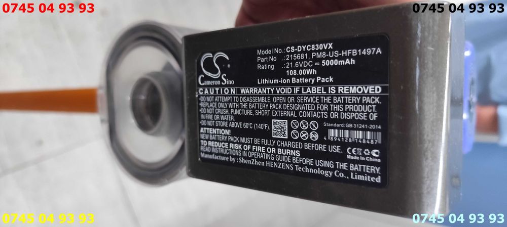 aspirator Dyson V8 teava perie acumulator bun se vinde ca in poze