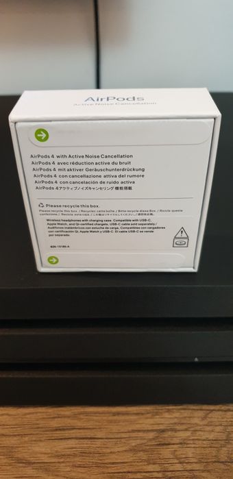 AirPods 4 ANC (Anulare Activa a Zgomotuli)