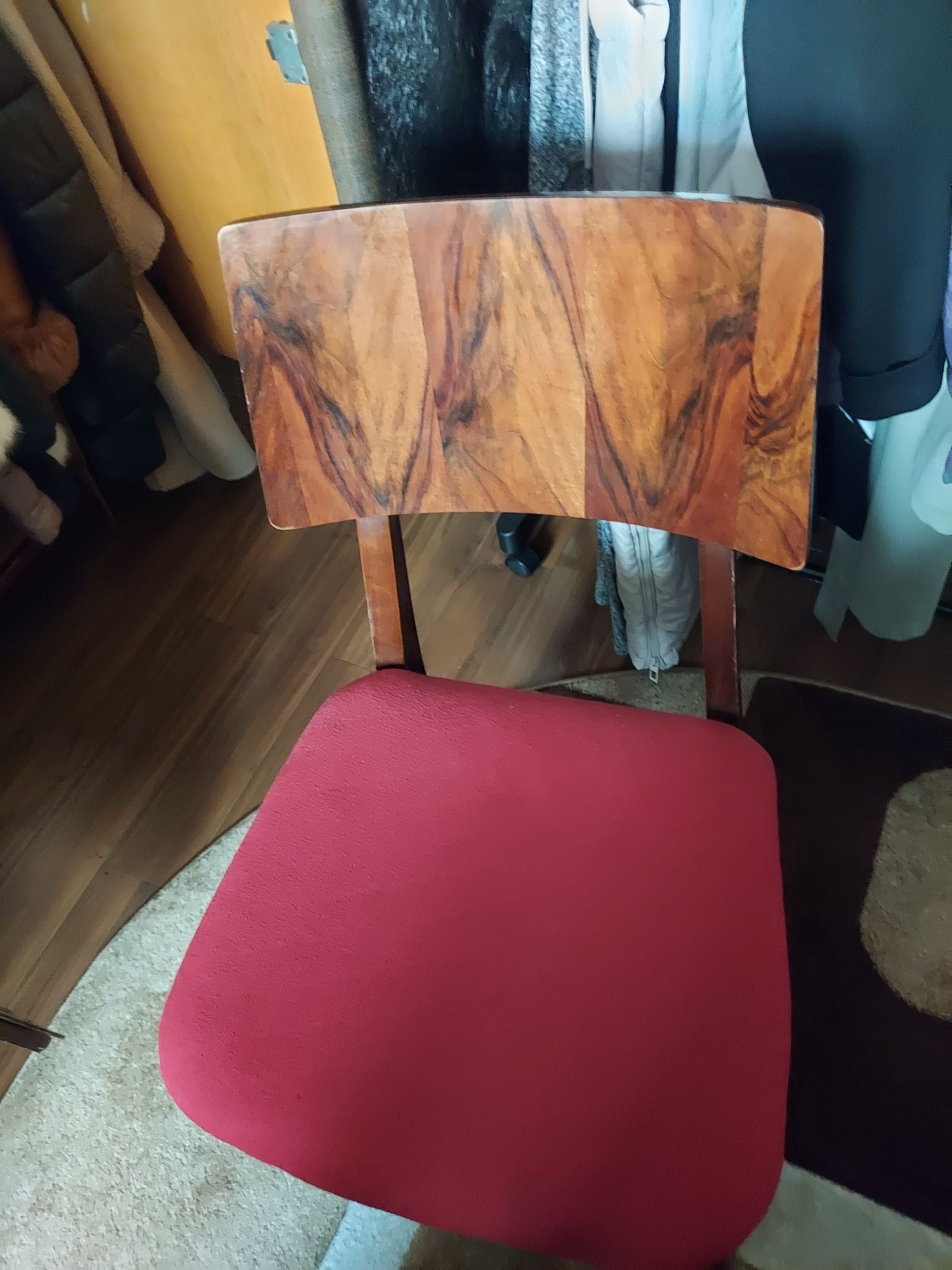 Masa din lemn  de 12 persoane