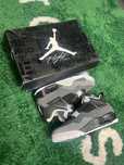 Jordan 4 Retro Fear noi marimea 43