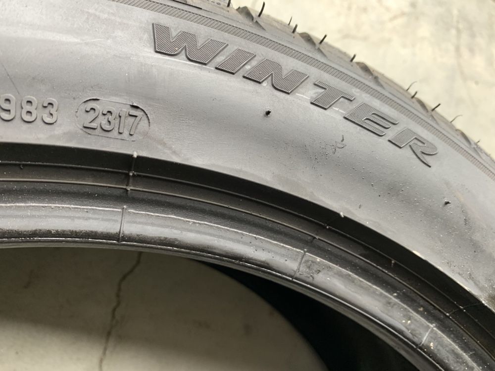 anv M+S  245/45/19 Pirelli/Michelin