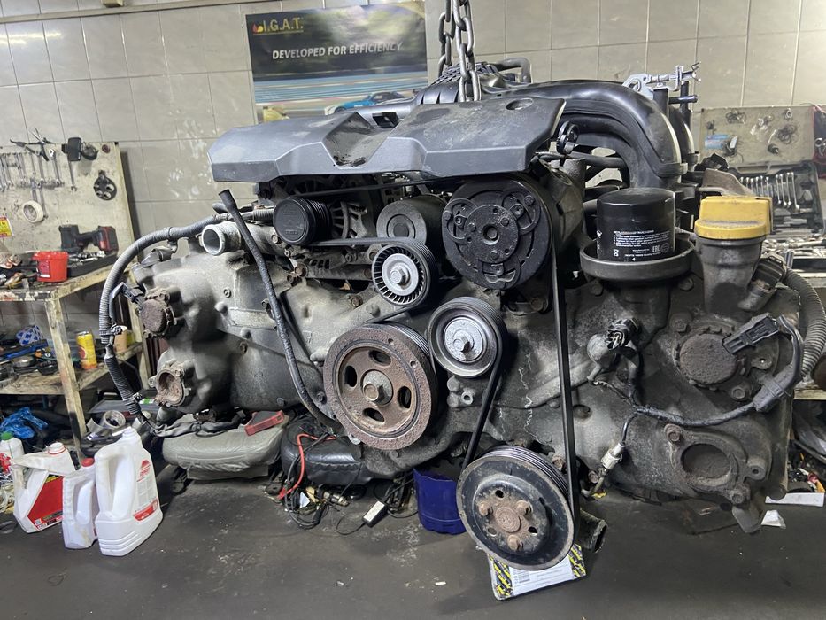 Продам двигатель FB 25 на запчасти