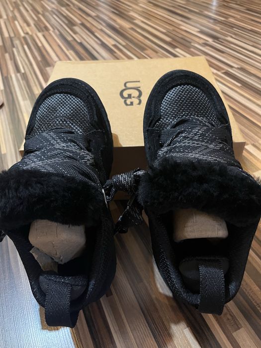 UGG спортни обувки