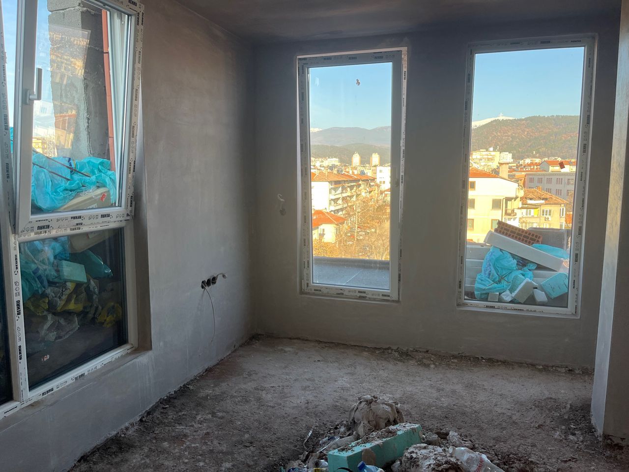 Продава се Мезонет в Благоевград, Широк център - 116 кв.м за 863 €/кв.м - Снимка #1