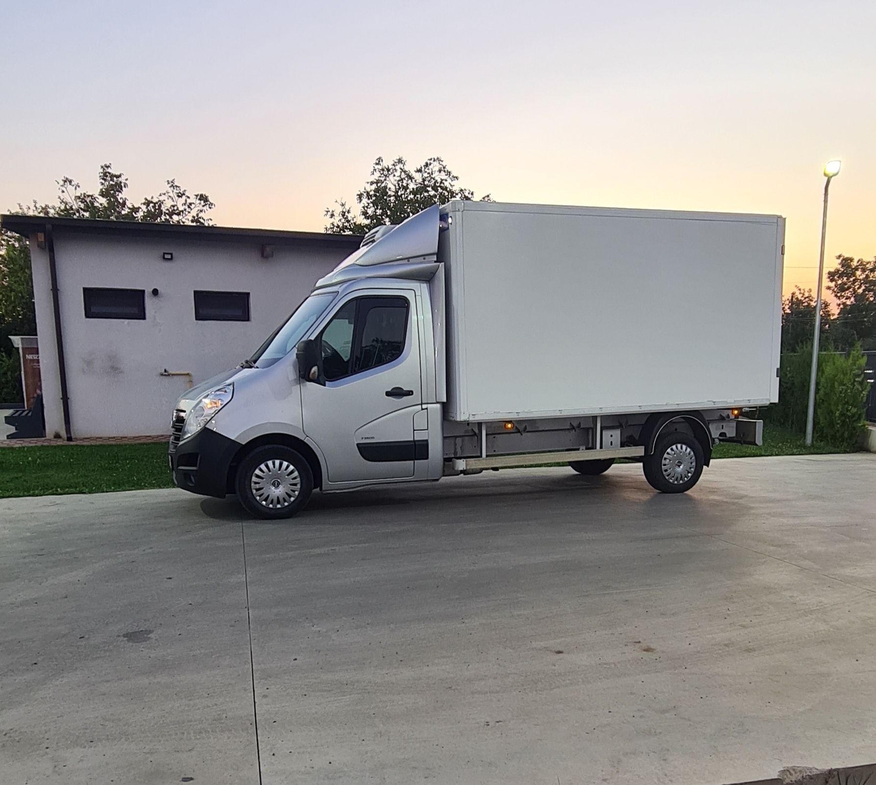 Opel movano frigorific euro 6(adblue)
