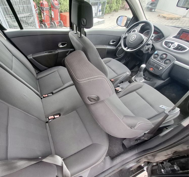 Renault CLIO 3 facelift / 1.2 GPL & Benzină / 2010 / Navigație !