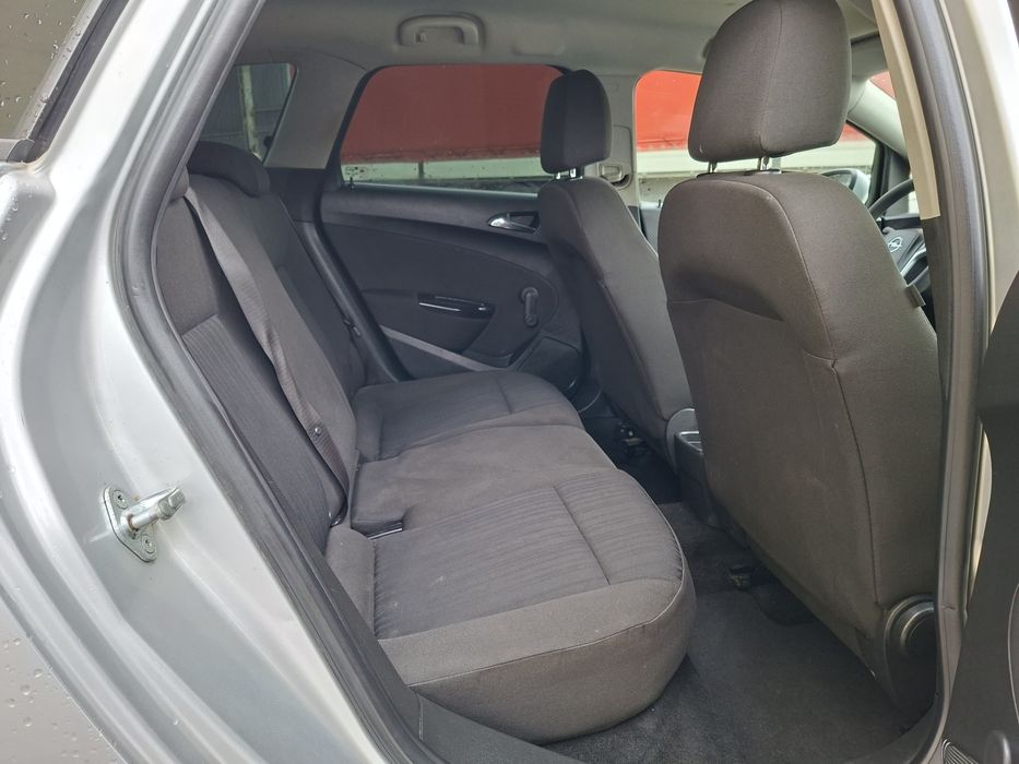 Opel Astra J an 2013