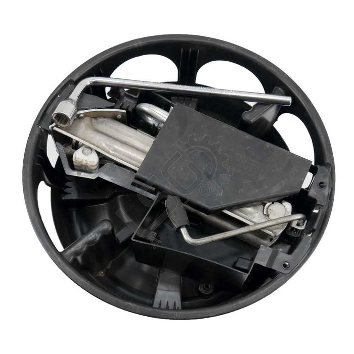 Комплект крик, ключ и кука за теглене Mercedes-Benz C-204 ID:151595