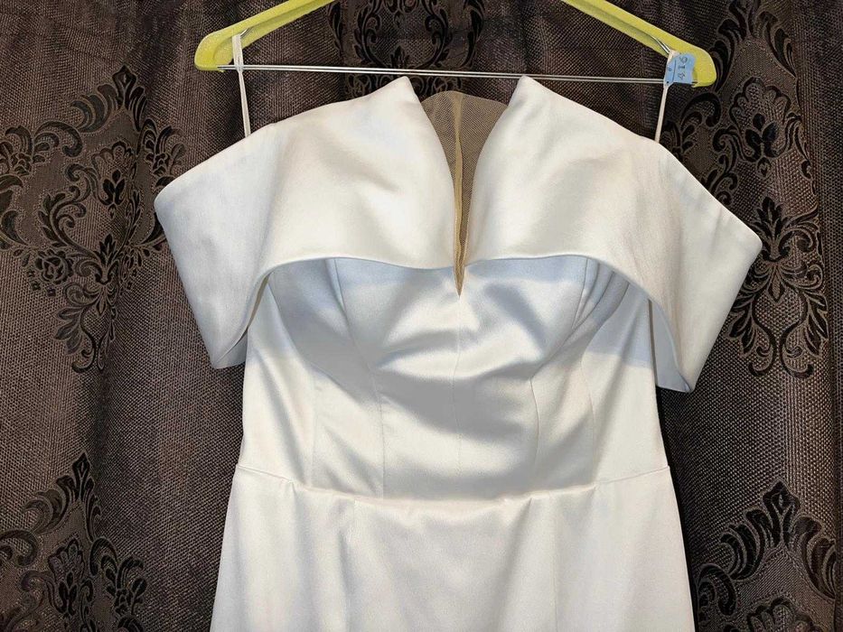 Vand ROCHIE DE MIREASA 2 in 1 cu trena detasabila  (WILDIN-ESPOSA)