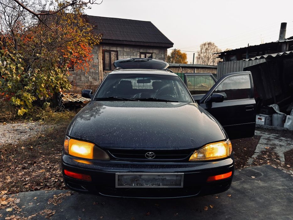 Тайота камри 10 универсал