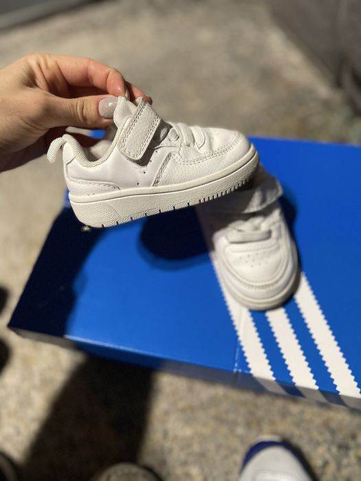 Маратонки Nike,crocs,hm