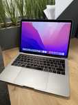 MacBook Pro 13-inch, 2019, Retina IRIS Plus, Touch Bar - Перфектен