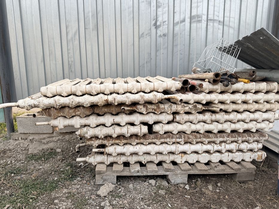 Продам б/у чугунные батерии