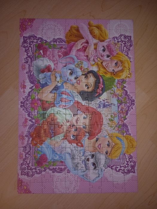 Оригинални пъзели на Disney