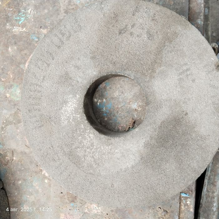 Продам наждачный круг.продам.продам продам.продам