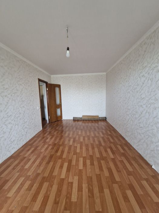 Продам 1кв 32 квм рн 8мкр