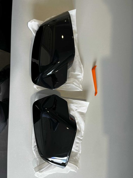 Capace Oglinzi M cu clipsuri Batman Bmw G60 G61 I5 G90 I7 G70