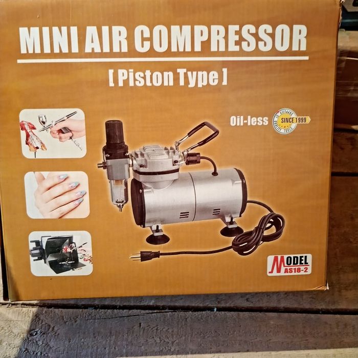 Vând compresor AS18-2 nou