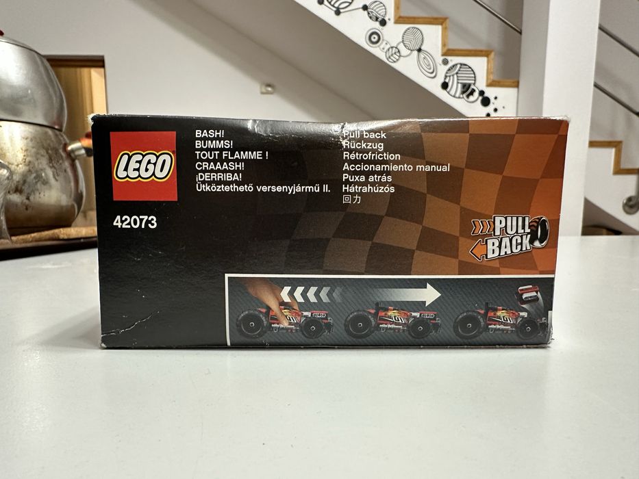 Lego Technic 42073 pentru 7-14 de ani